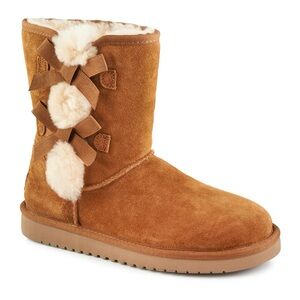 UGG | KOOLABURRA BY UGG | WOMENS VICTORIA SHORT FUR BOOT | SIZE 5
